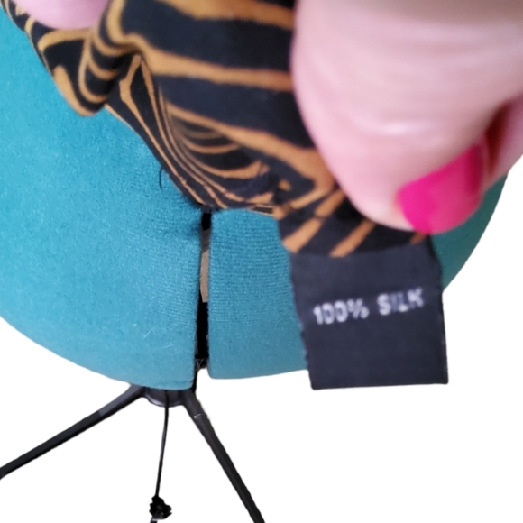 100% Silk Camisole by Ellen Tracy...Vintage, Size 12 - Picture 7 of 7